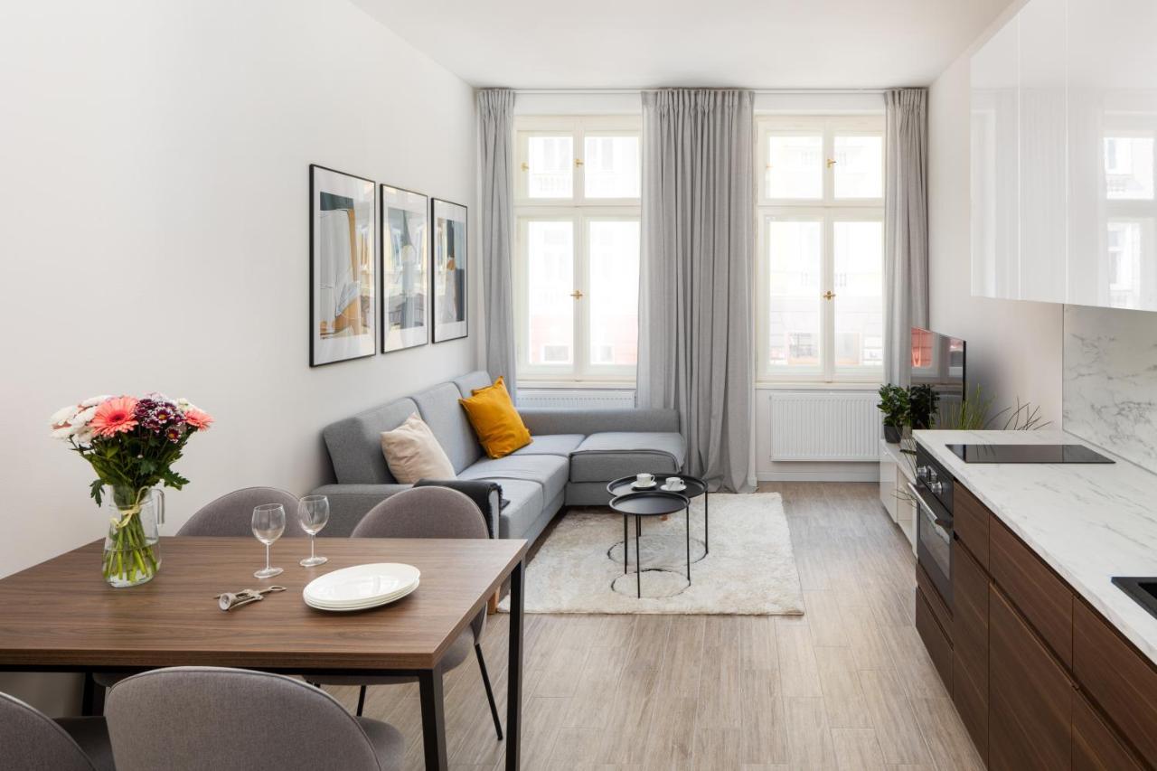 Prague Days - Minimalist Apartment - Easy City Access Kültér fotó